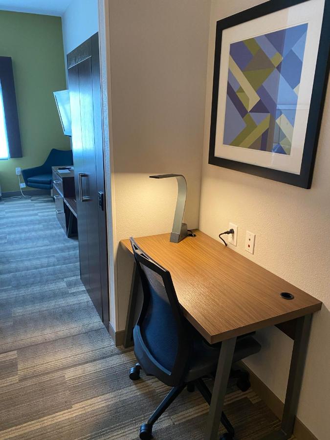 Holiday Inn Express & Suites Columbia-I-26 @ Harbison Blvd By Ihg 外观 照片