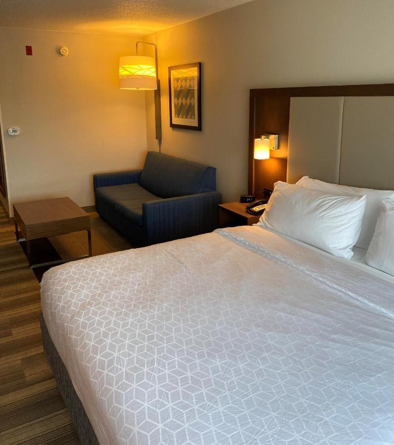 Holiday Inn Express & Suites Columbia-I-26 @ Harbison Blvd By Ihg 外观 照片