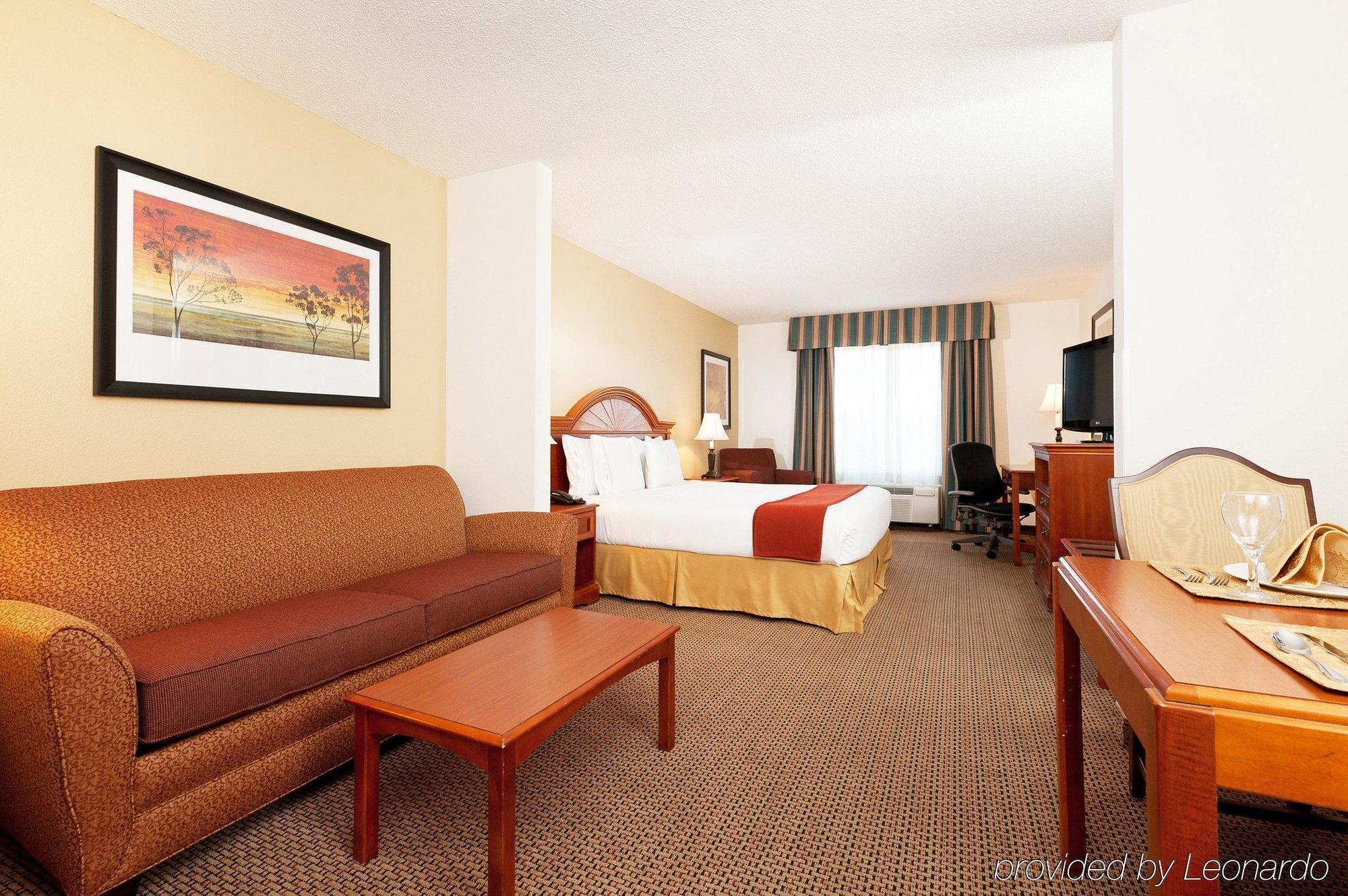 Holiday Inn Express & Suites Columbia-I-26 @ Harbison Blvd By Ihg 外观 照片