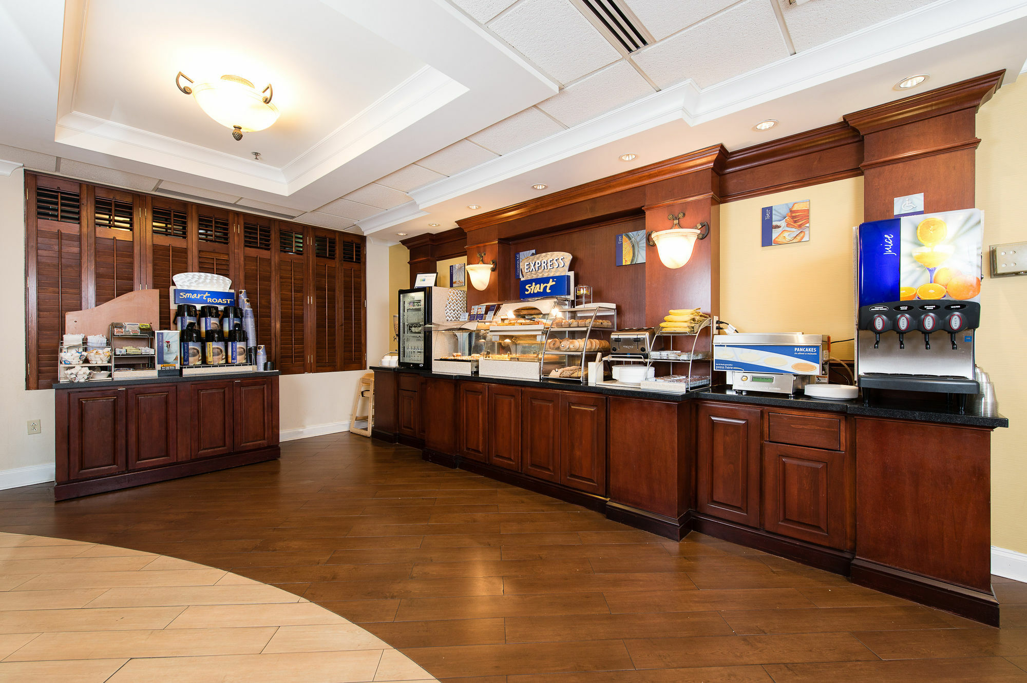 Holiday Inn Express & Suites Columbia-I-26 @ Harbison Blvd By Ihg 外观 照片